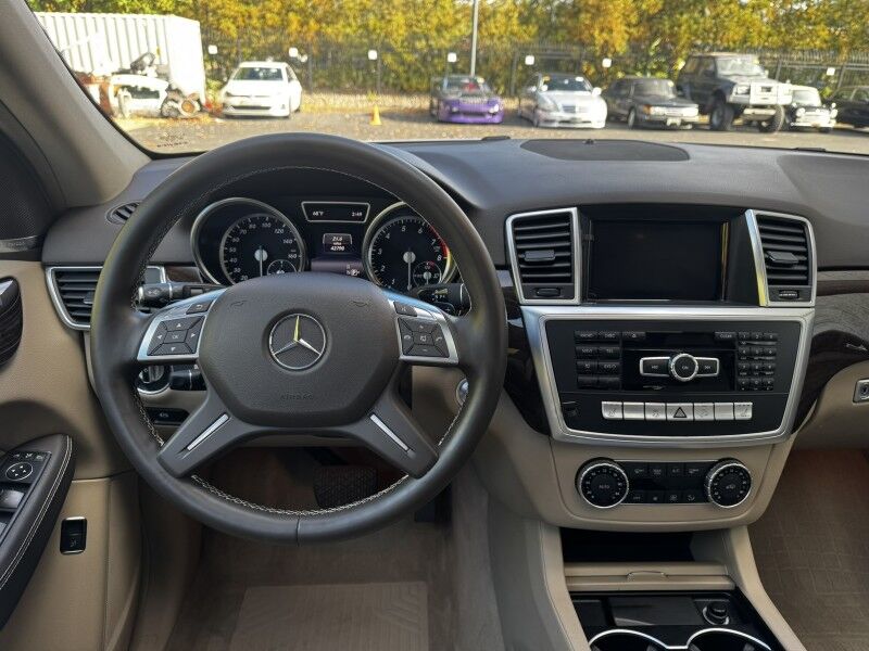 2015 Mercedes-Benz ML350 4Matic Willow Grove PA