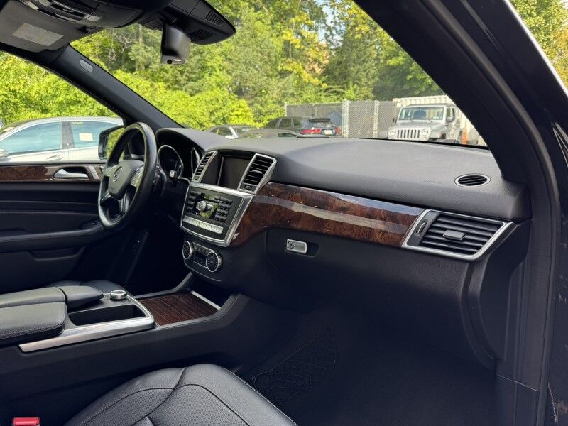 2015 Mercedes-Benz ML350 4Matic Willow Grove PA