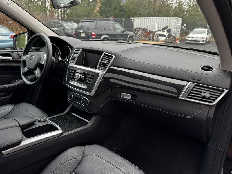2015 Mercedes-Benz ML400 4Matic Willow Grove PA