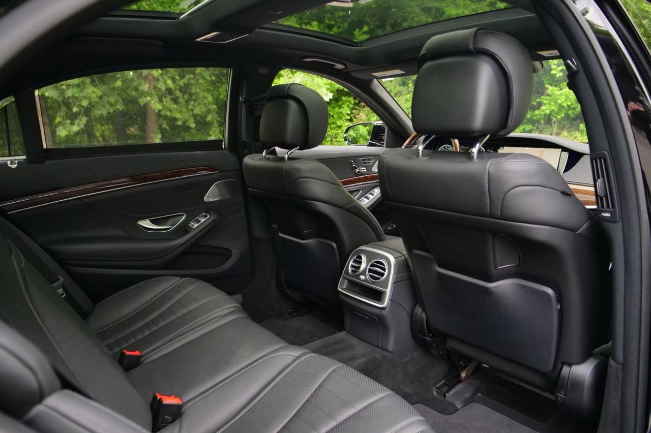 2015 Mercedes-Benz S-Class S 550 4MATIC / Massage Seats / 4.7L V8! Lincolnton NC