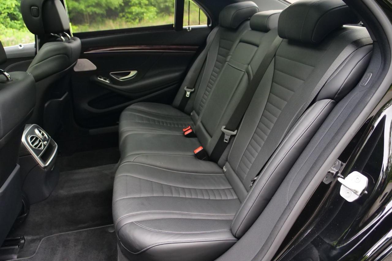 2015 Mercedes-Benz S-Class S 550 4MATIC / Massage Seats / 4.7L V8! Lincolnton NC