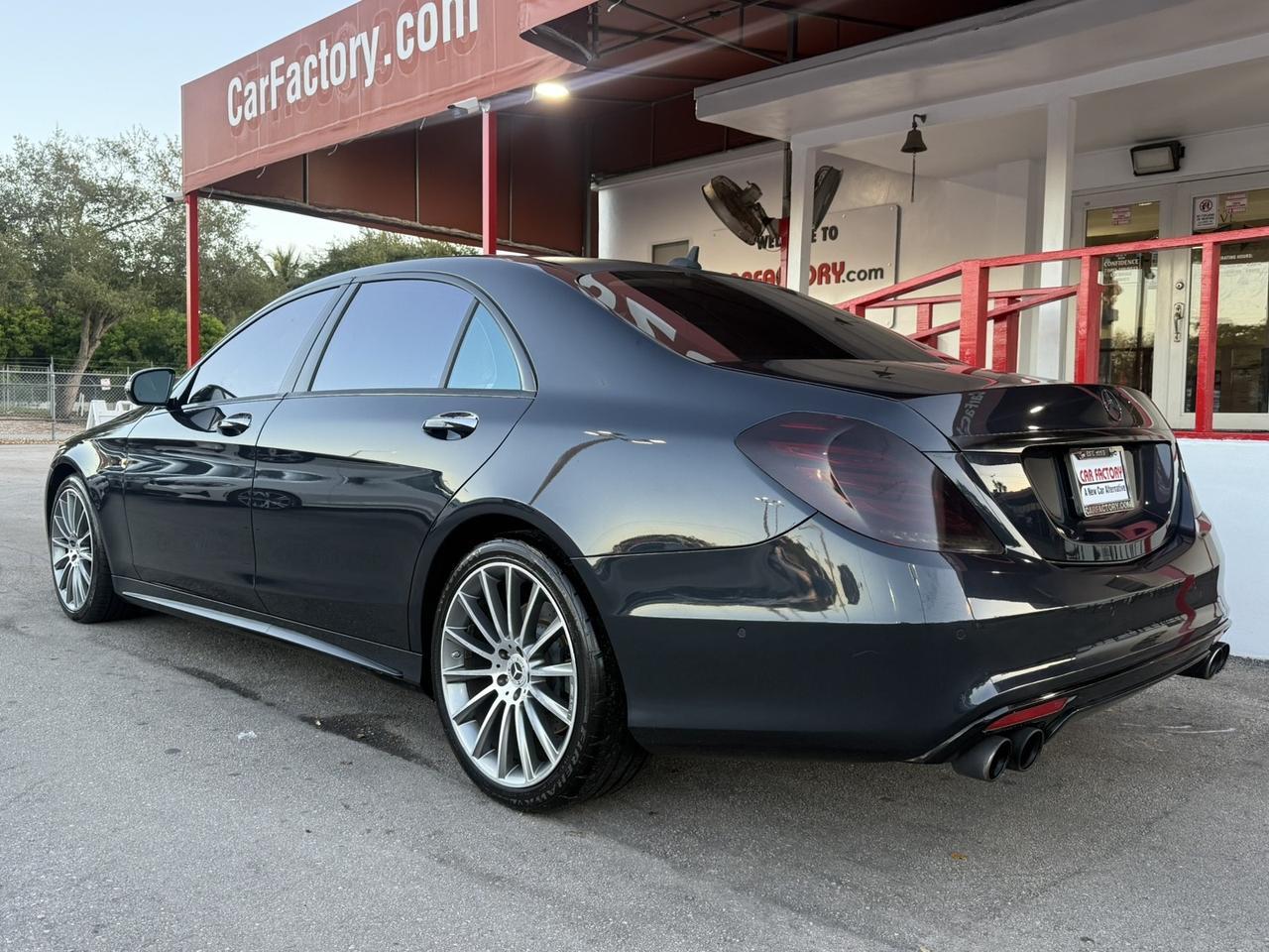 2015 Mercedes Benz S 550 photo 2