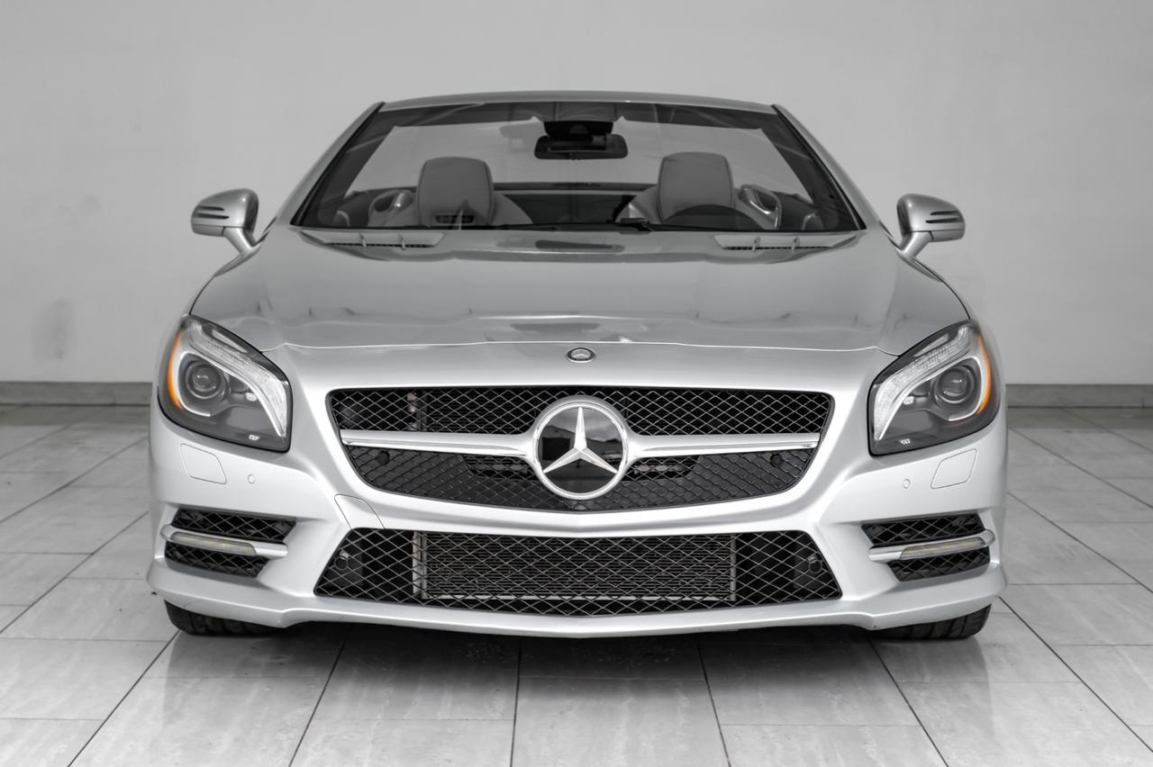 2015 Mercedes-Benz SL 400 BLIND SPOT ASSIT NAVIGATION PANORAMA LEATHER SEATS REAR CAMERA KEYLESS START Carrollton TX