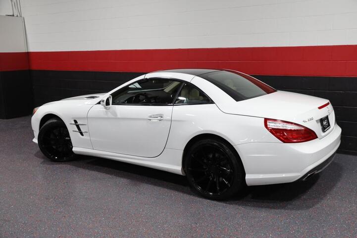 2015 Mercedes-Benz SL550 AMG Sport 2dr Convertible Chicago IL