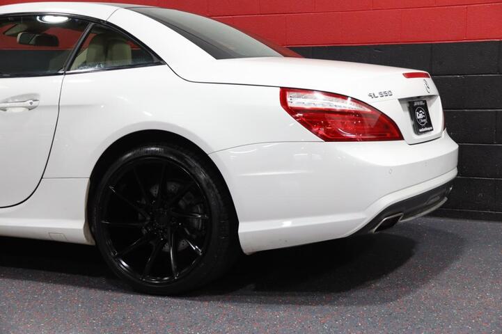 2015 Mercedes-Benz SL550 AMG Sport 2dr Convertible Chicago IL