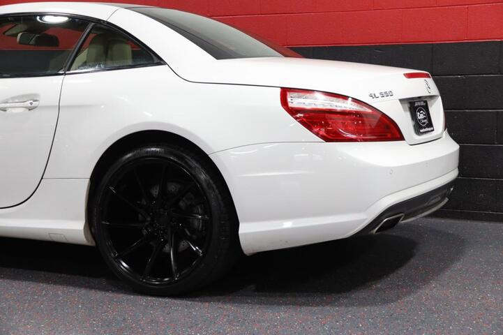 2015 Mercedes-Benz SL550 AMG Sport 2dr Convertible Chicago IL