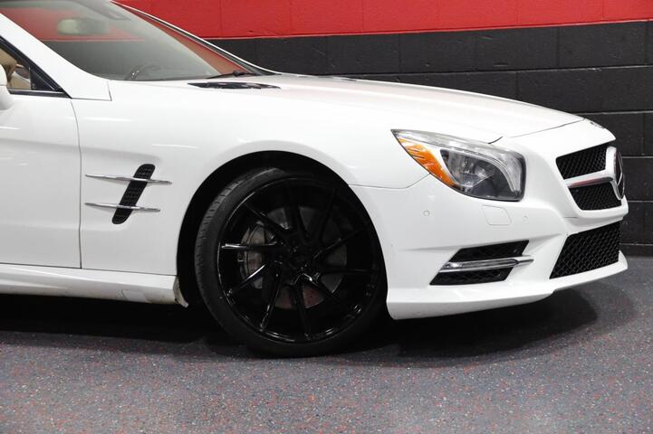 2015 Mercedes-Benz SL550 AMG Sport 2dr Convertible Chicago IL