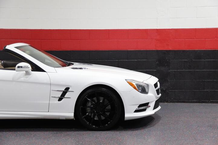 2015 Mercedes-Benz SL550 AMG Sport 2dr Convertible Chicago IL