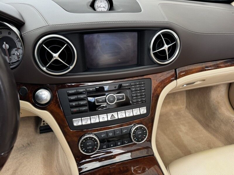 2015 Mercedes-Benz SL550 SL 550 Willow Grove PA 2015 Mercedes-Benz SL550 SL 550 Willow Grove PA