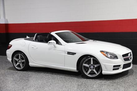 2015_Mercedes-Benz_SLK 250_AMG Sport Manual 2dr Roadster_ Chicago IL