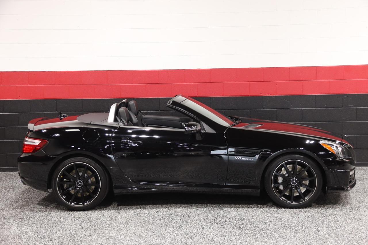 2015 Mercedes-Benz SLK 55 AMG 2dr Roadster Skokie IL