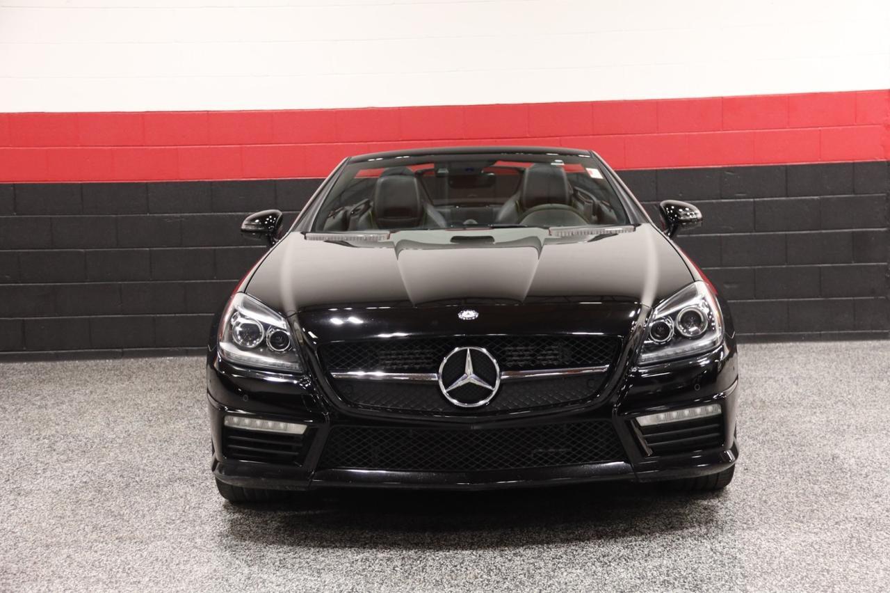 2015 Mercedes-Benz SLK 55 AMG 2dr Roadster Skokie IL