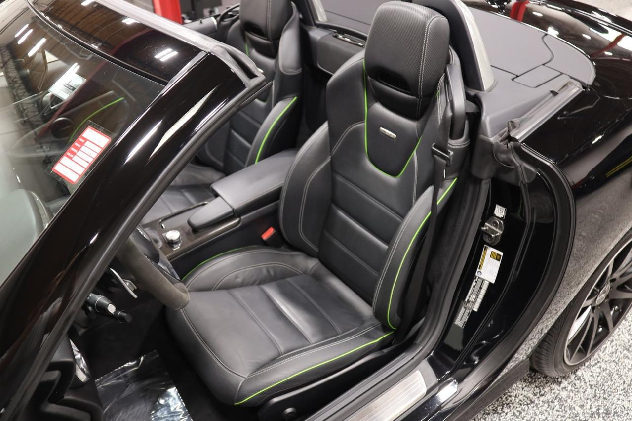 2015 Mercedes-Benz SLK 55 AMG 2dr Roadster Skokie IL