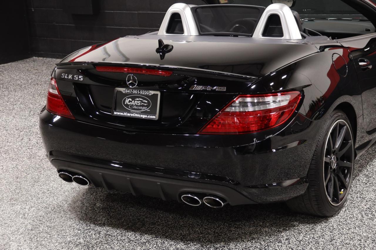 2015 Mercedes-Benz SLK 55 AMG 2dr Roadster Skokie IL