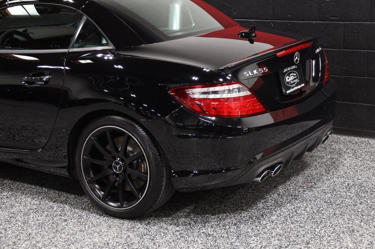 2015 Mercedes-Benz SLK 55 AMG 2dr Roadster Skokie IL