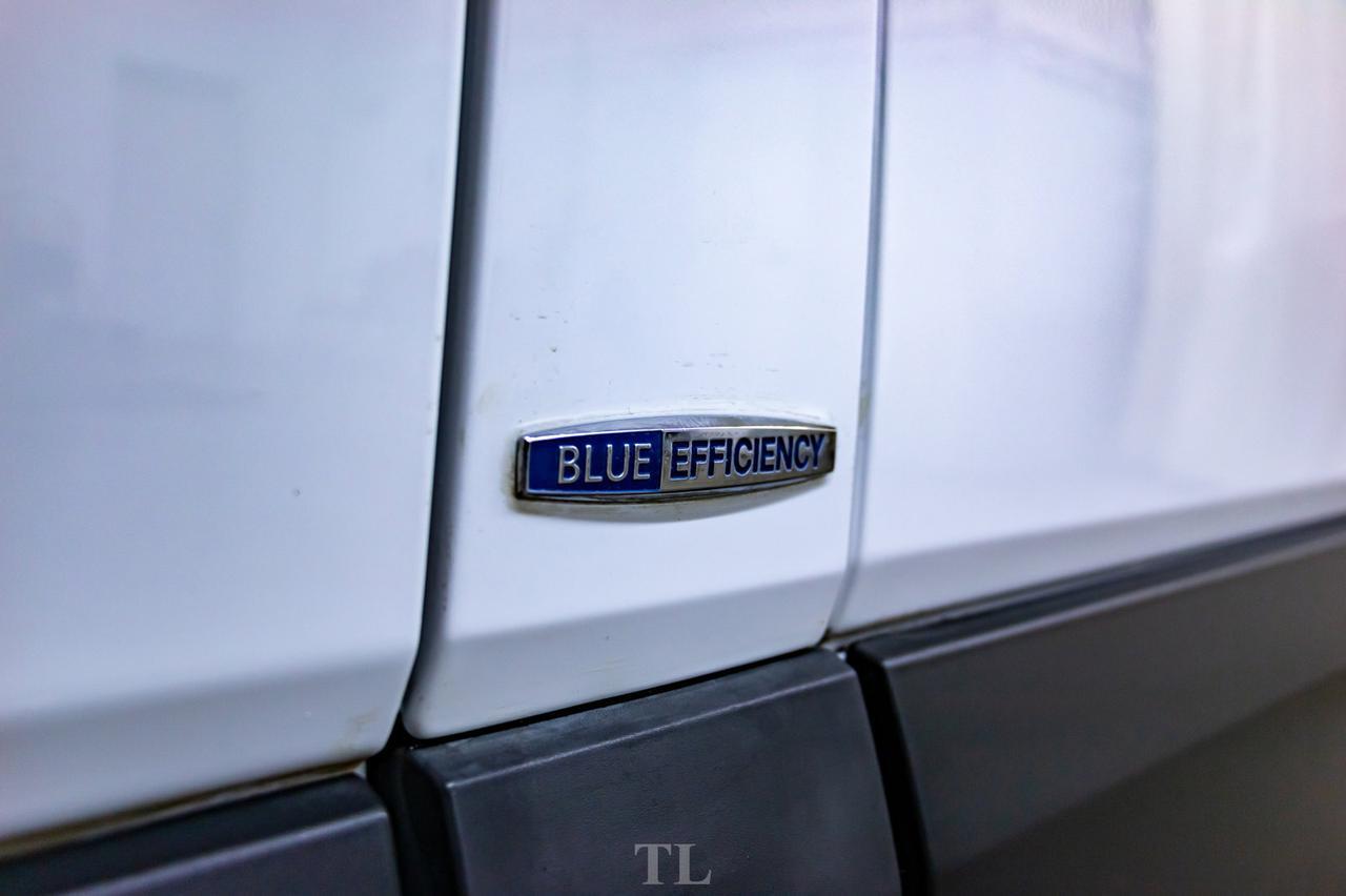 2015 Mercedes-Benz Sprinter 2500 Cargo Van with Reefer BCam Diesel Red Deer AB