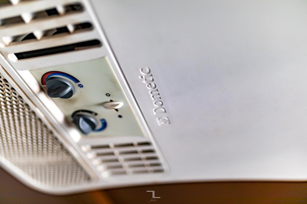 2015 Mirage M8250 T/A 8.5 X 20 FT Utility Trailer Escape Room Red Deer AB