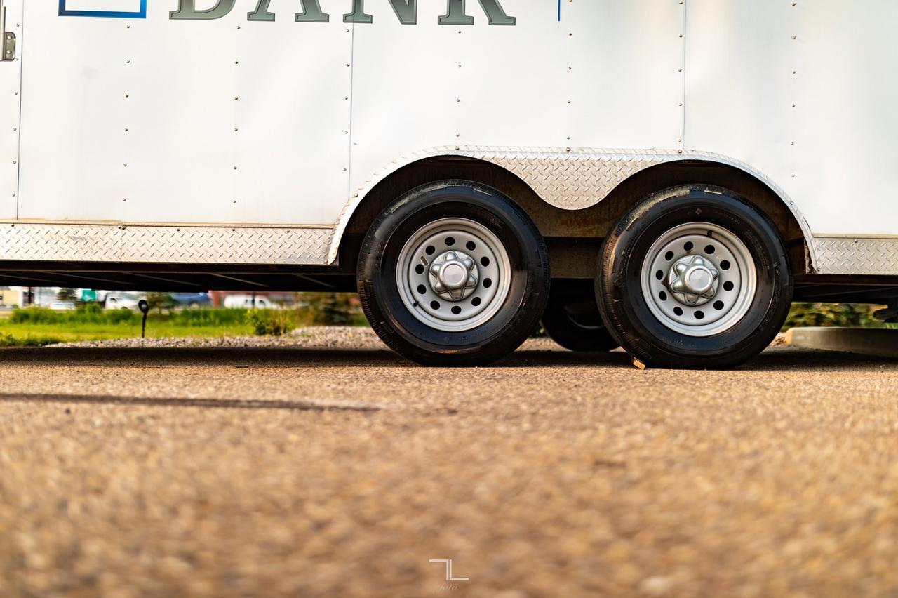 2015 Mirage M8250 T/A 8.5 X 20 FT Utility Trailer Escape Room Red Deer AB