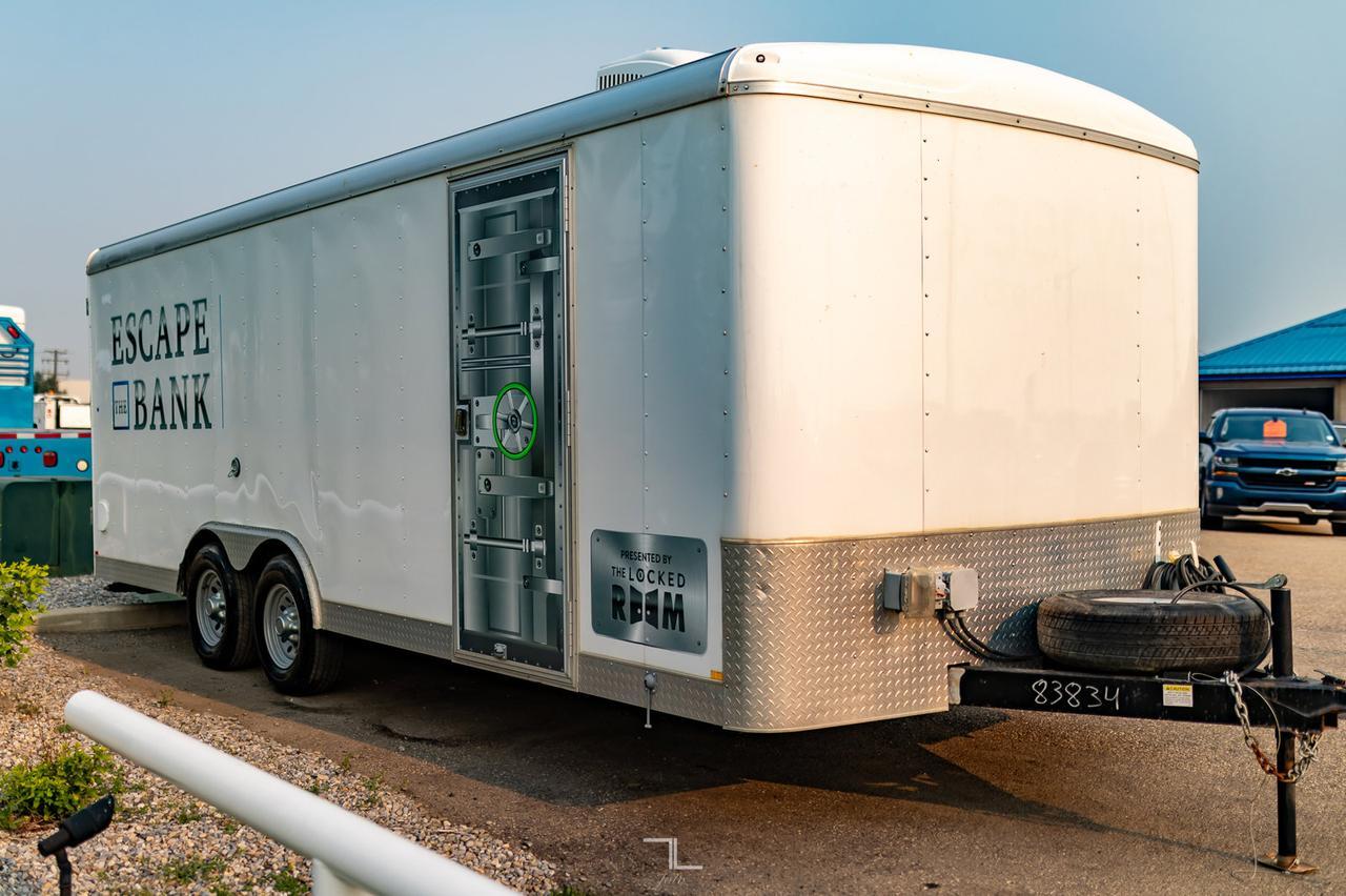 2015 Mirage M8250 T/A 8.5 X 20 FT Utility Trailer Escape Room Red Deer AB