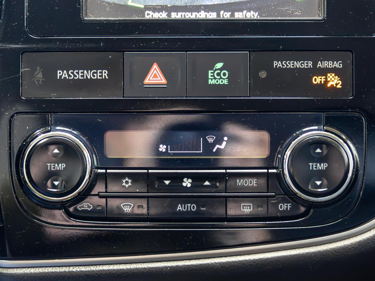 2015 Mitsubishi Outlander SE AWD 7-Passenger Cranberry PA