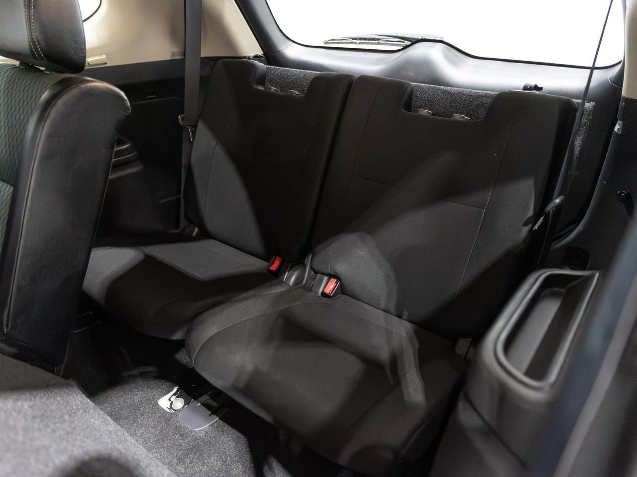 2015 Mitsubishi Outlander SE AWD 7-Passenger Cranberry PA