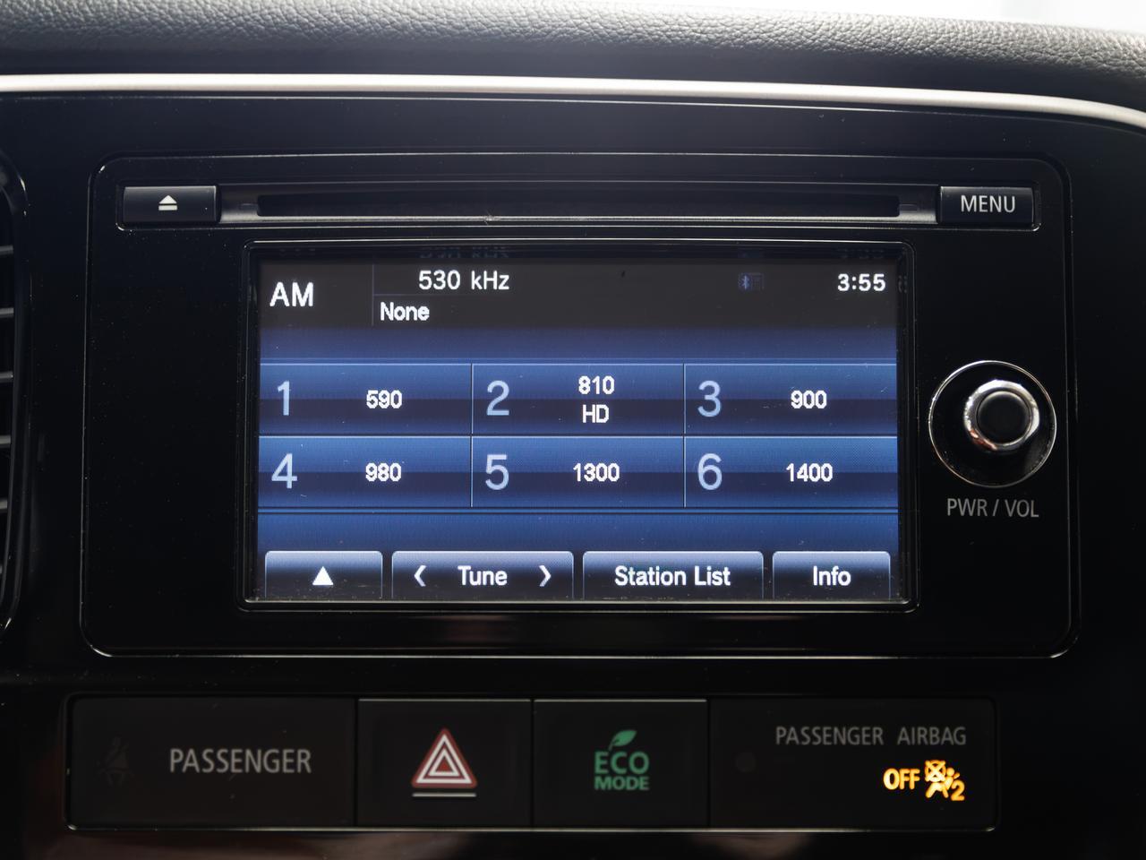 2015 Mitsubishi Outlander SE AWD 7-Passenger Cranberry PA