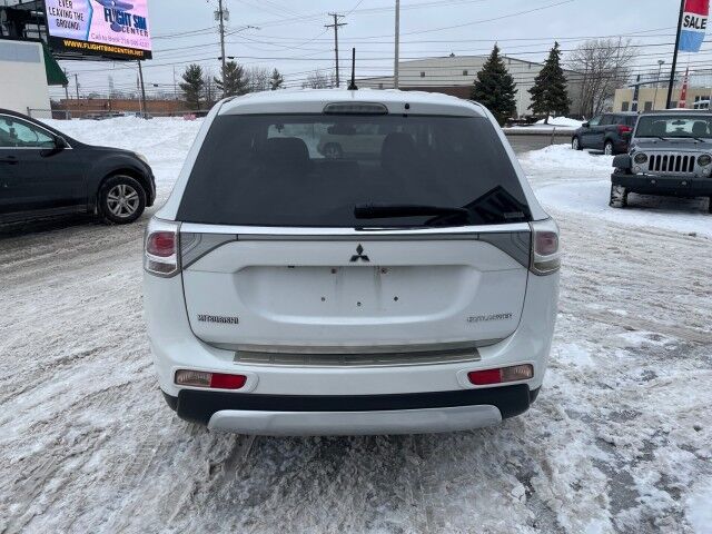 2015 Mitsubishi Outlander SE Cleveland OH