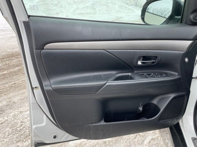 2015 Mitsubishi Outlander SE Cleveland OH