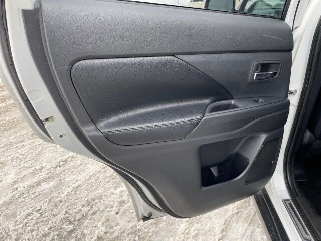 2015 Mitsubishi Outlander SE Cleveland OH