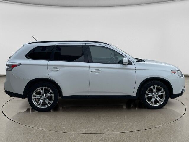 2015 Mitsubishi Outlander SE Cleveland OH