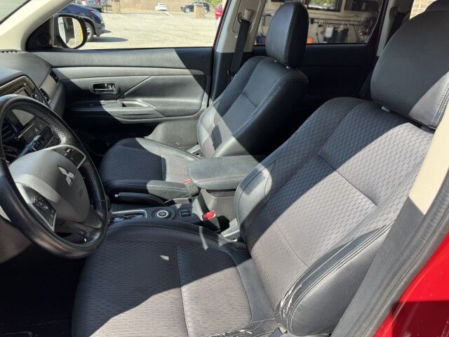 2015 Mitsubishi Outlander SE North Versailles PA