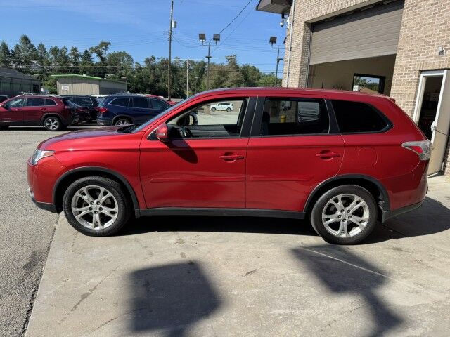 2015 Mitsubishi Outlander SE North Versailles PA
