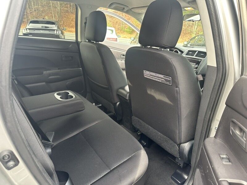 2015 Mitsubishi Outlander Sport ES - 1 OWNER - EXCELLENT SERVICE HISTORY Whitinsville MA