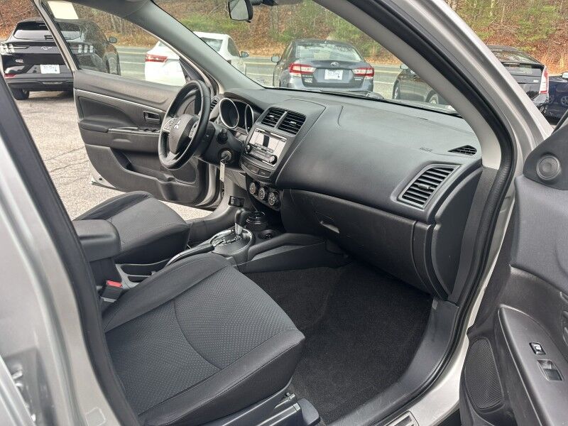 2015 Mitsubishi Outlander Sport ES - 1 OWNER - EXCELLENT SERVICE HISTORY Whitinsville MA