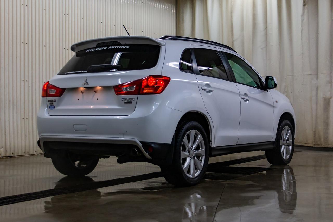 2015 Mitsubishi RVR AWD SE Limited Red Deer AB