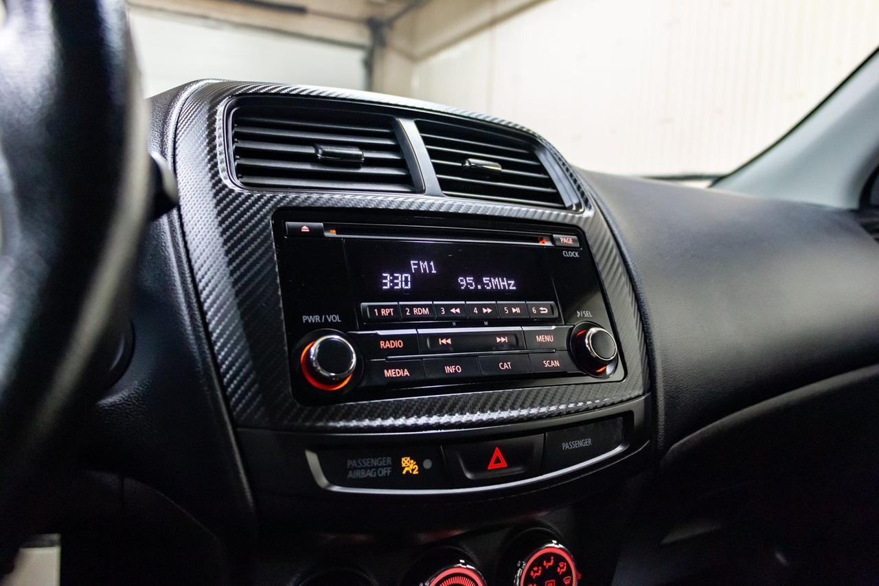 2015 Mitsubishi RVR AWD SE Limited Red Deer AB