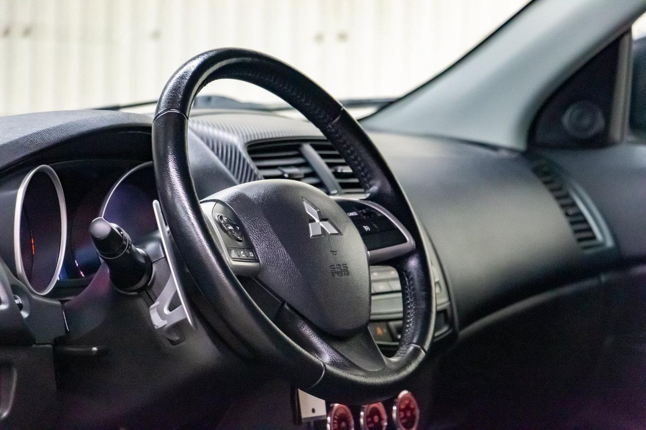 2015 Mitsubishi RVR AWD SE Limited Red Deer AB