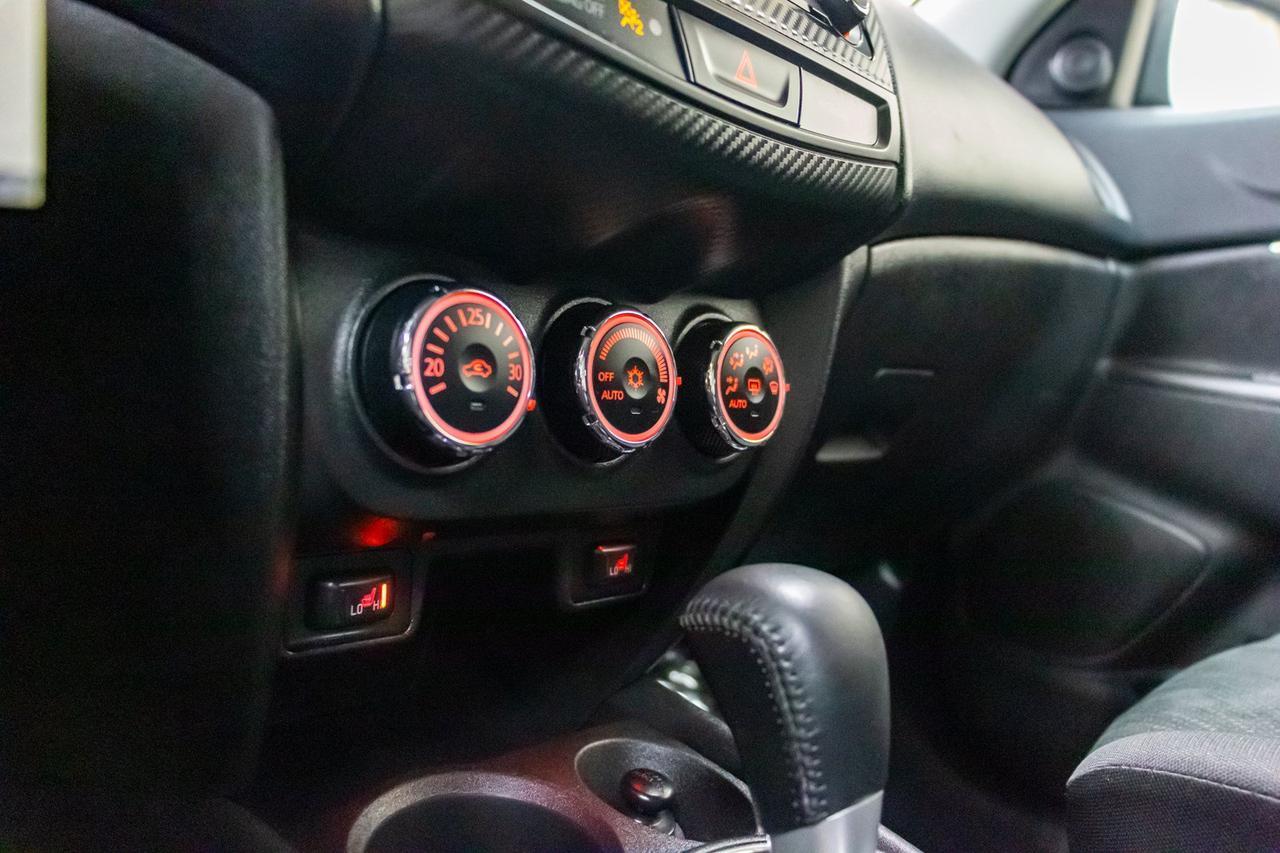 2015 Mitsubishi RVR AWD SE Limited Red Deer AB