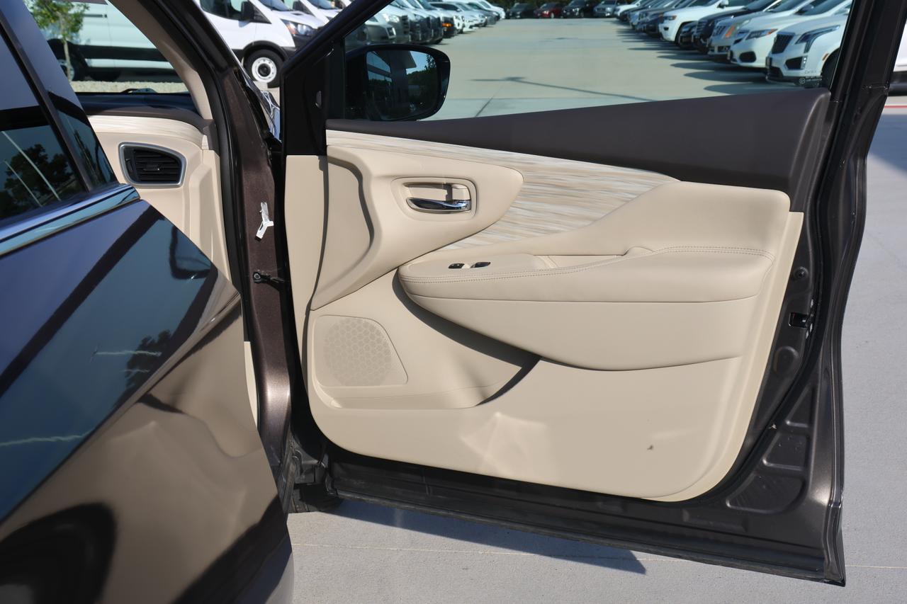 2015 NISSAN MURANO S Houston TX