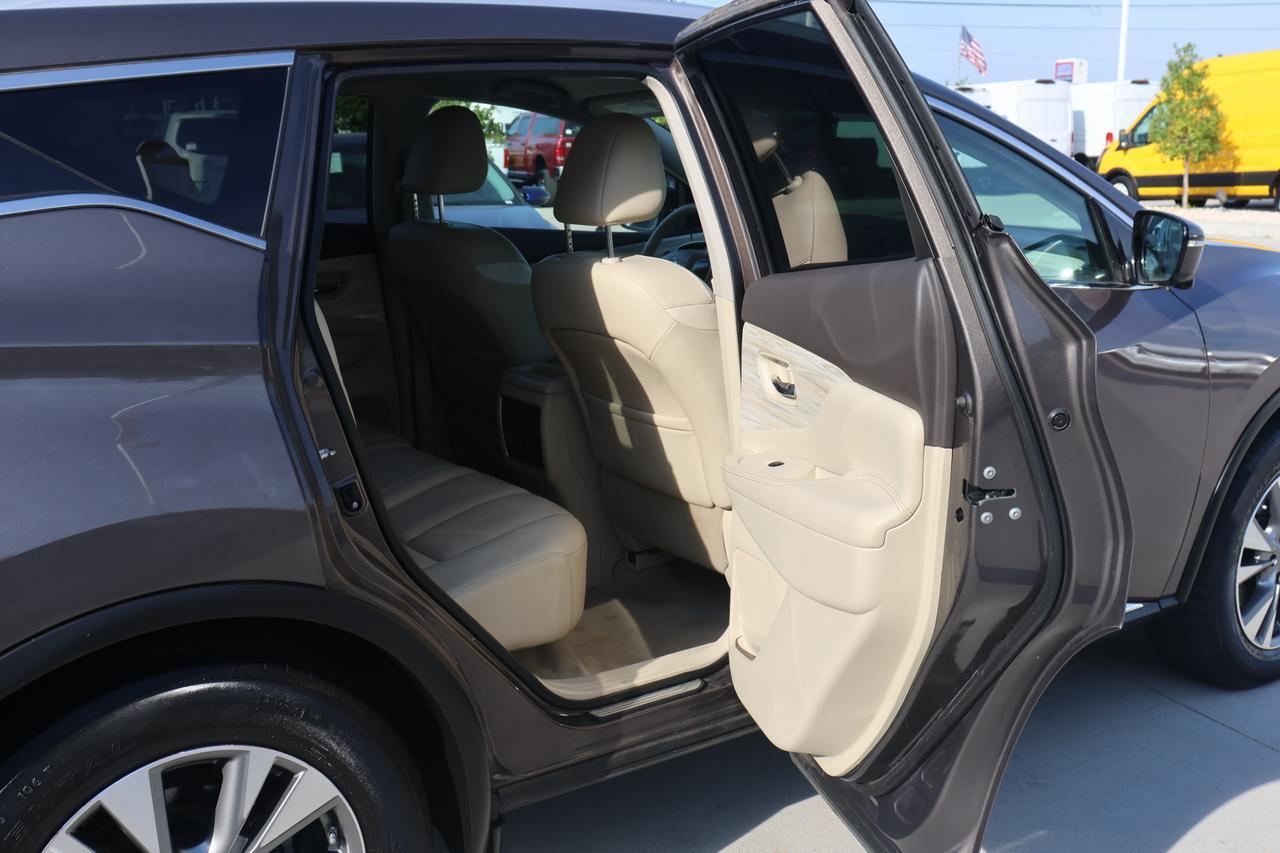 2015 NISSAN MURANO S Houston TX