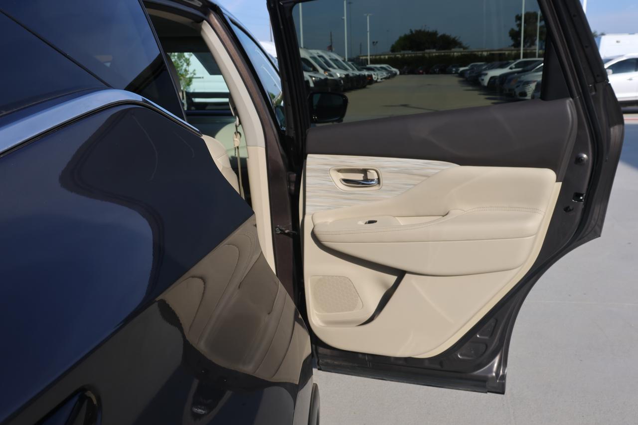 2015 NISSAN MURANO S Houston TX