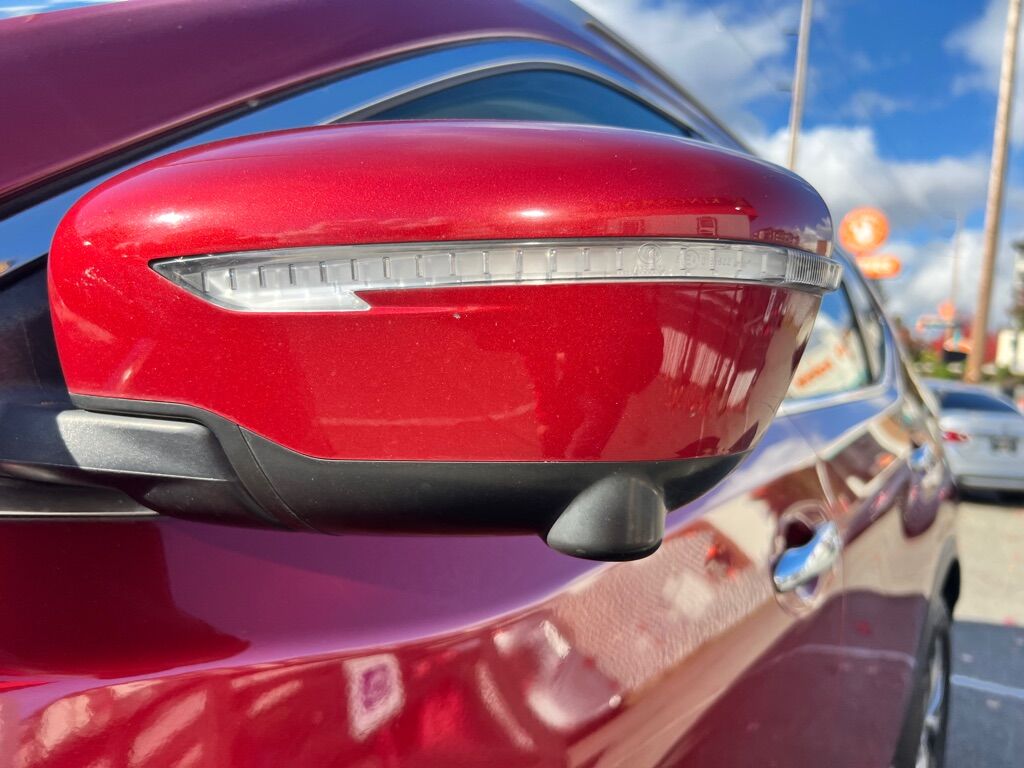 2015 NISSAN ROGUE S Des Moines WA