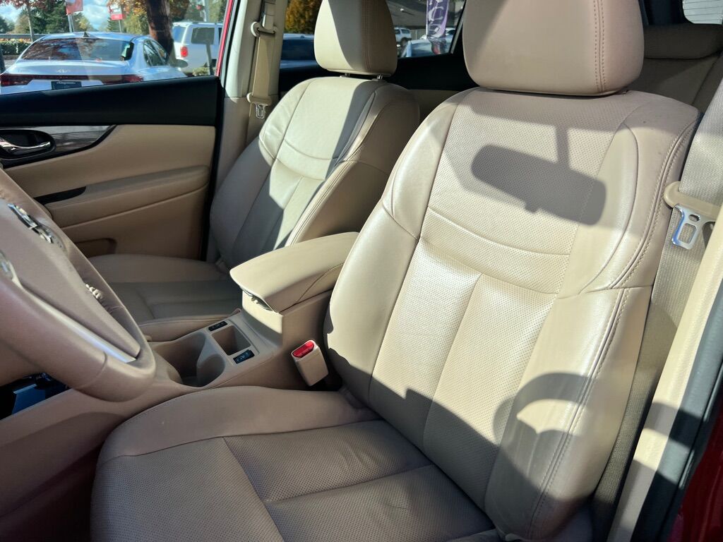 2015 NISSAN ROGUE S Des Moines WA