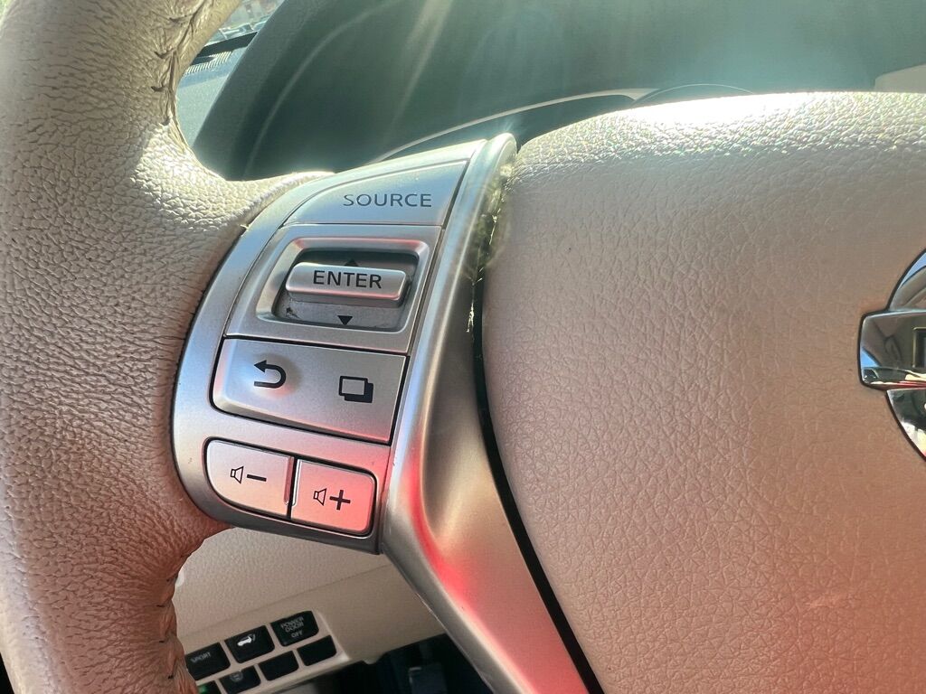 2015 NISSAN ROGUE S Des Moines WA