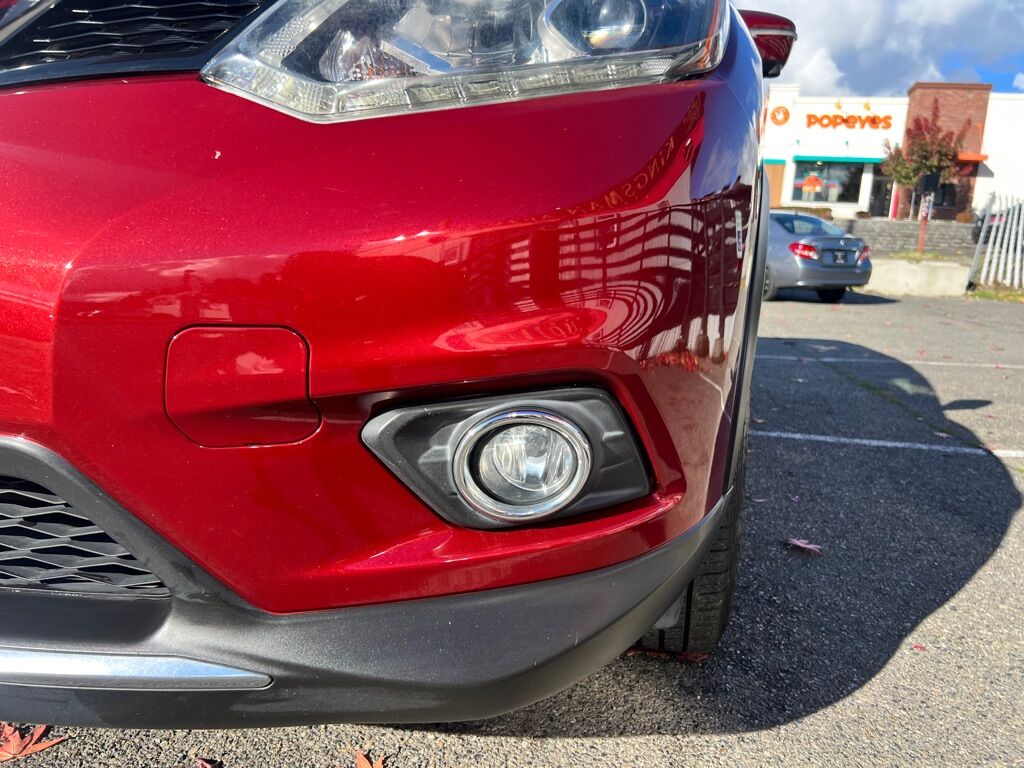 2015 NISSAN ROGUE S Des Moines WA