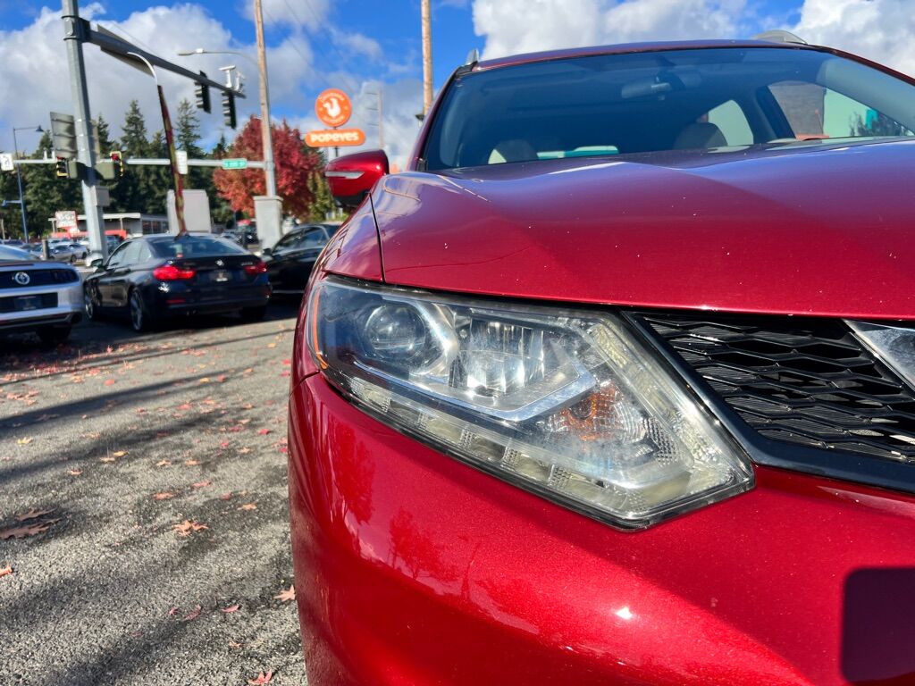 2015 NISSAN ROGUE S Des Moines WA