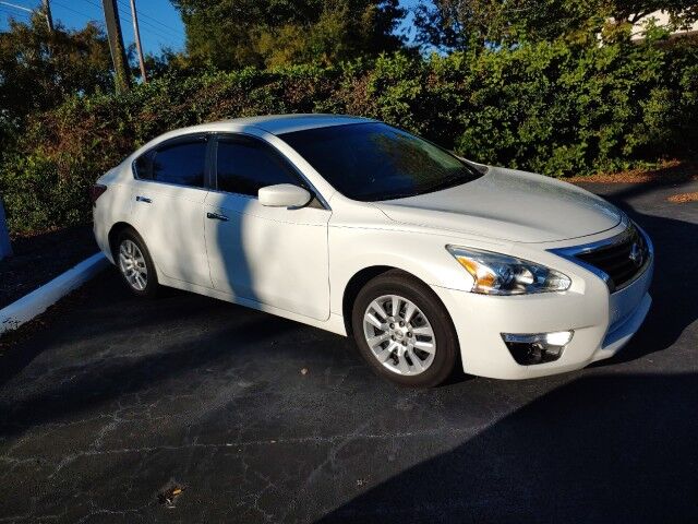 2015 Nissan Altima Gainesville FL