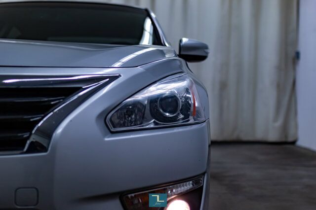 2015 Nissan Altima SL Leather Roof Nav BCam Red Deer AB