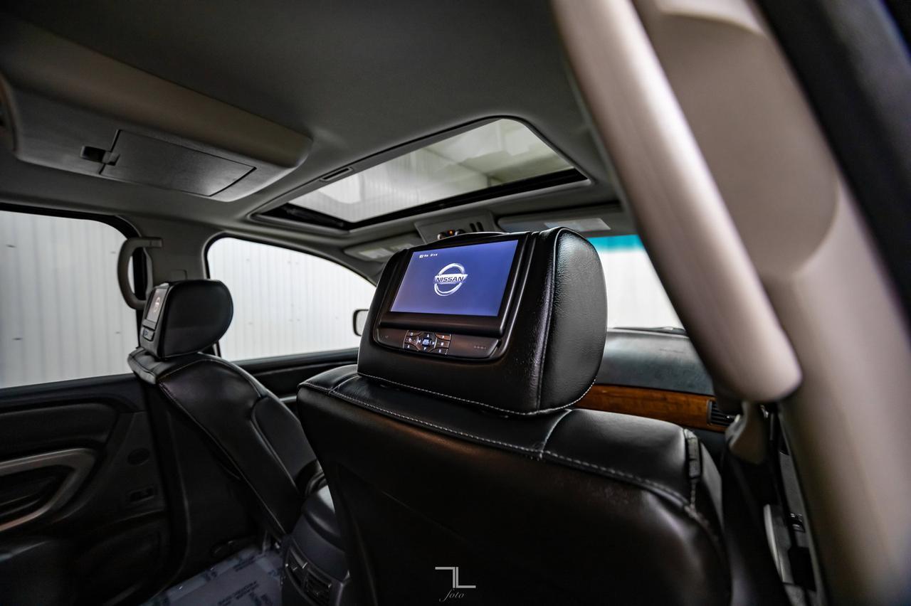 2015 Nissan Armada AW Platinum Leather Roof Nav TV&apos;s Red Deer AB