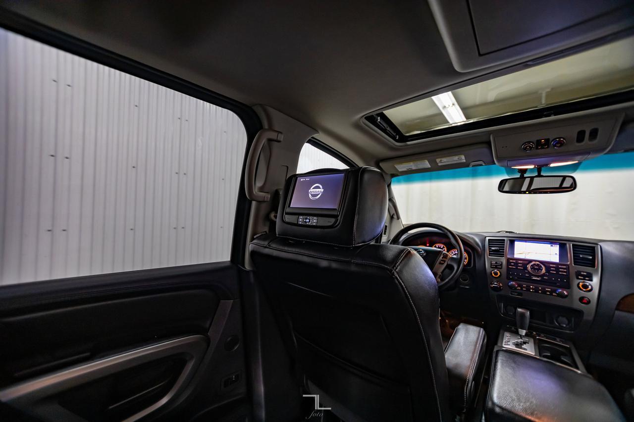 2015 Nissan Armada AW Platinum Leather Roof Nav TV&apos;s Red Deer AB